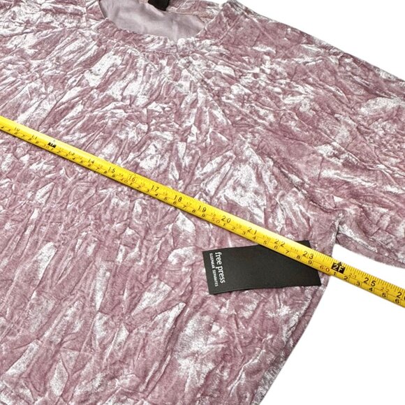 NWT Velvet Pajama Set Sz.XL Pink Top Shorts Lounge Sleepwear Ruffle Feminine - Picture 4 of 12